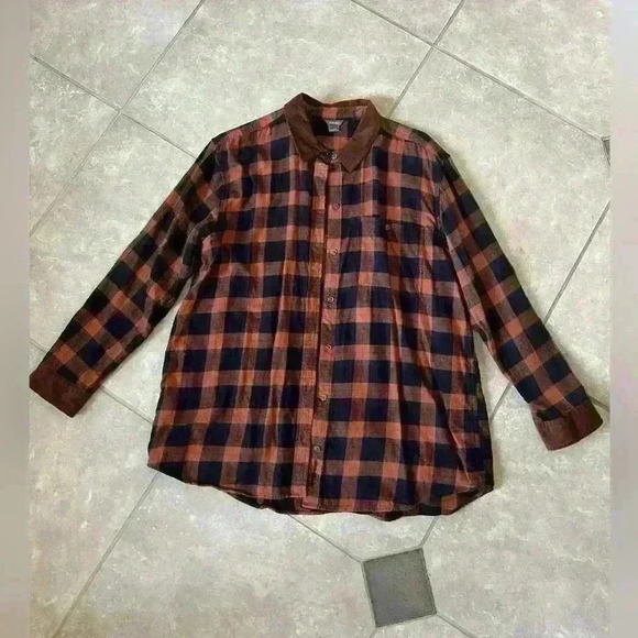 Eddie Bauer Women’s Flannel Size Large - Picture 1 of 7